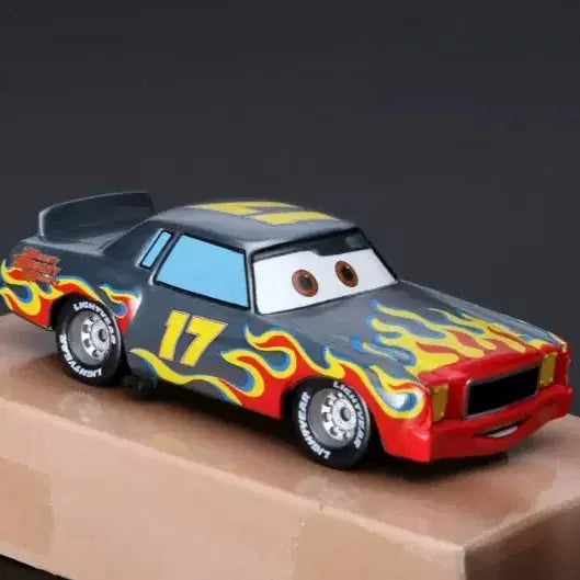 [BUNJANG] Disney Store Cars Chaser Darrell Waltrip 1:43 Diecast Limited Edition / 1:43 정품 디즈니스토어 카즈 카 체이서 한정판 대럴 카트립 다이캐스트 초레어템 미개봉 새상품