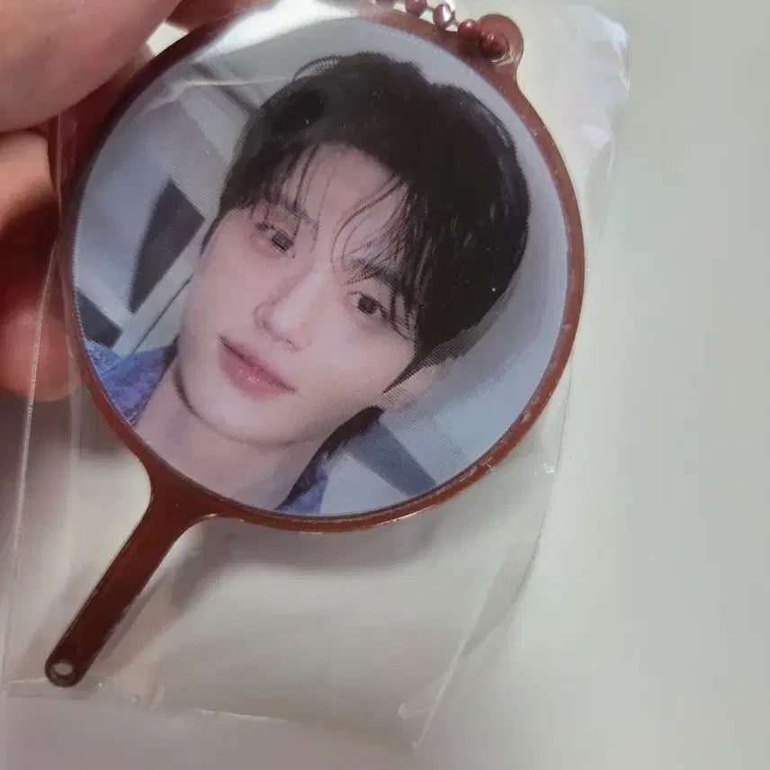 [BUNJANG] Byeon Woo-seok DICON Keyring &amp; Masking Tape Set / 변우석 디아이콘 키링,마스킹테이프