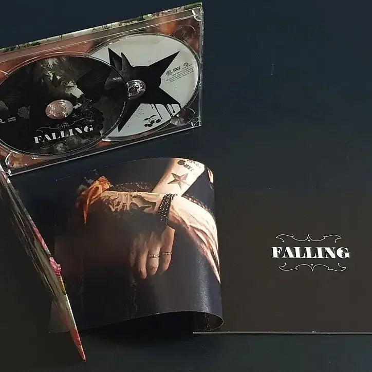 [BUNJANG] Sads Kiyoharu FALLING Ultimate Edition CD+DVD Limited Edition / 쿠로유메 키요하루 SADS 사즈 앨범 FALLING(CD+DVD) 한정반