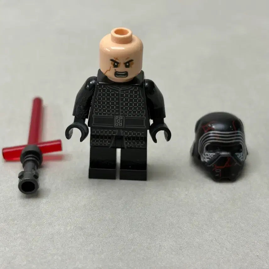 [BUNJANG] LEGO Star Wars Kylo Ren Figure / 레고 스타워즈 카일로 렌 피규어