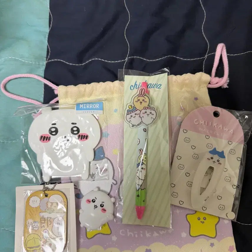 [BUNJANG] Monchouchou Goods Set / 먼작귀 굿즈 세트 팝니다
