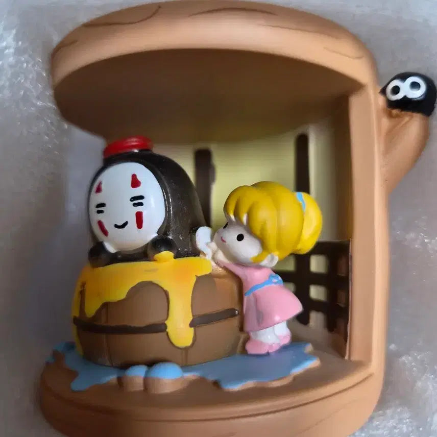 [BUNJANG] Spirited Away No-Face Figure / 센과 치히로의 행방불명 가오나시 피규어
