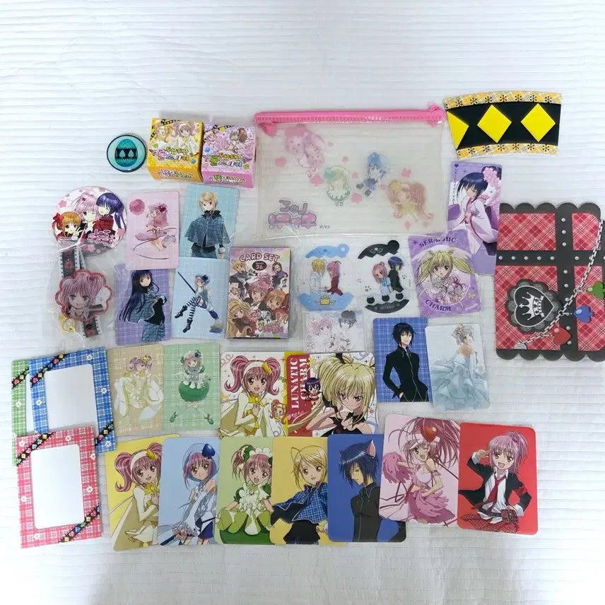 [BUNJANG] Cardcaptor Sakura Humpty Lock Wristwatch &amp; Merchandise Bundle / 캐릭캐릭 체인지 험프티록 손목시계, 캐캐체 굿즈 카드, 렌티큘러 등 일괄