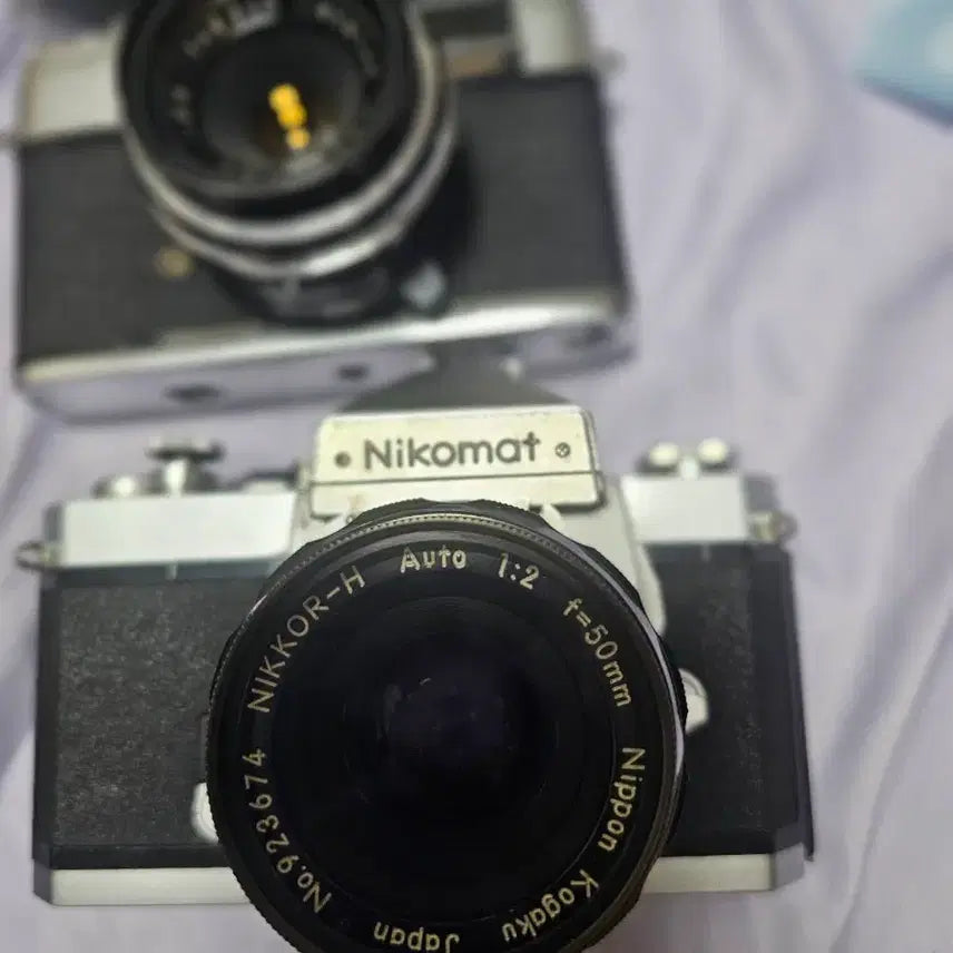 [BUNJANG] Collection of Vintage Cameras, Projector, and Binoculars / 아주 오래된 빈티지 카메라들