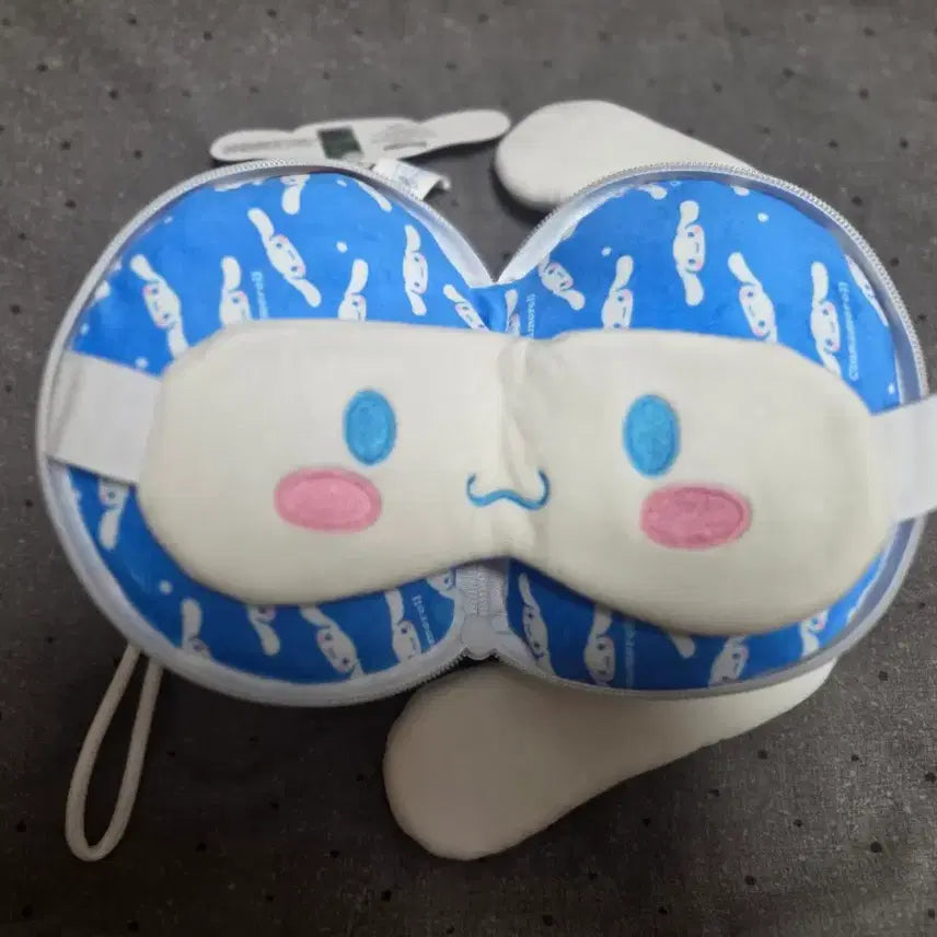 [BUNJANG] Cinnamoroll Eye Mask Cushion New / 시나모롤 안대 쿠션 새상품