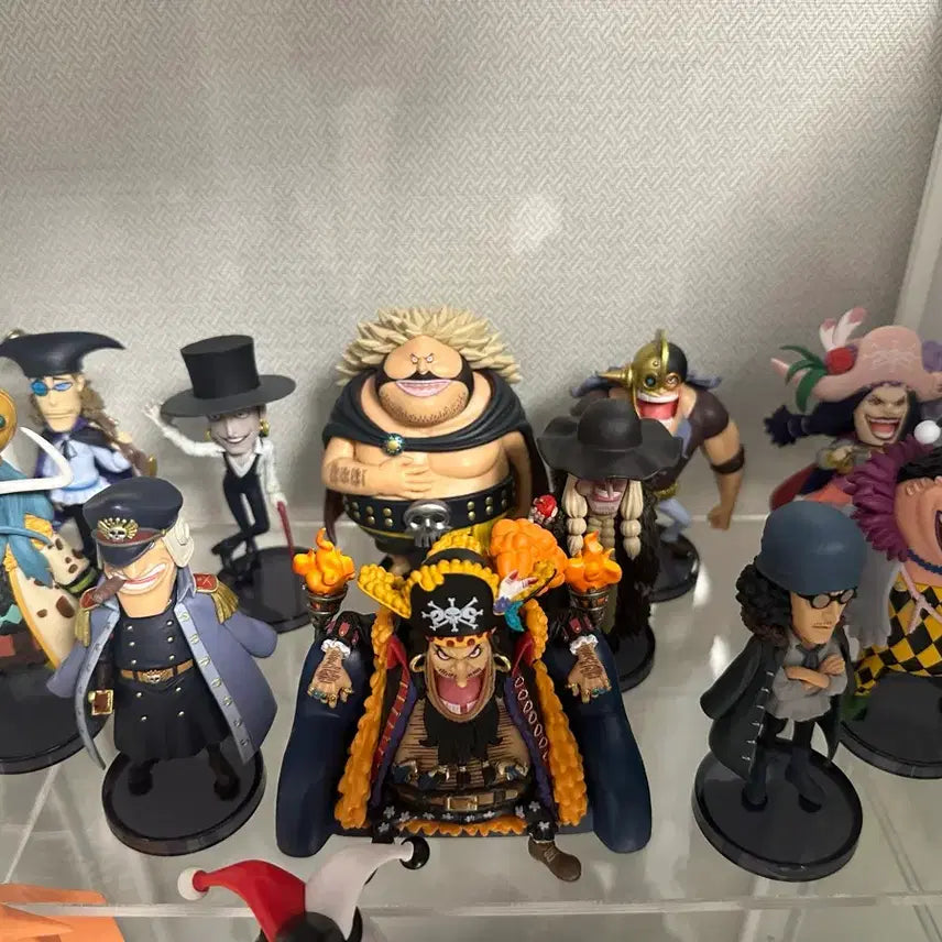 [BUNJANG] Premium World Collectable Figure Blackbeard Pirates / 프리미엄 월콜 검은수염해적단