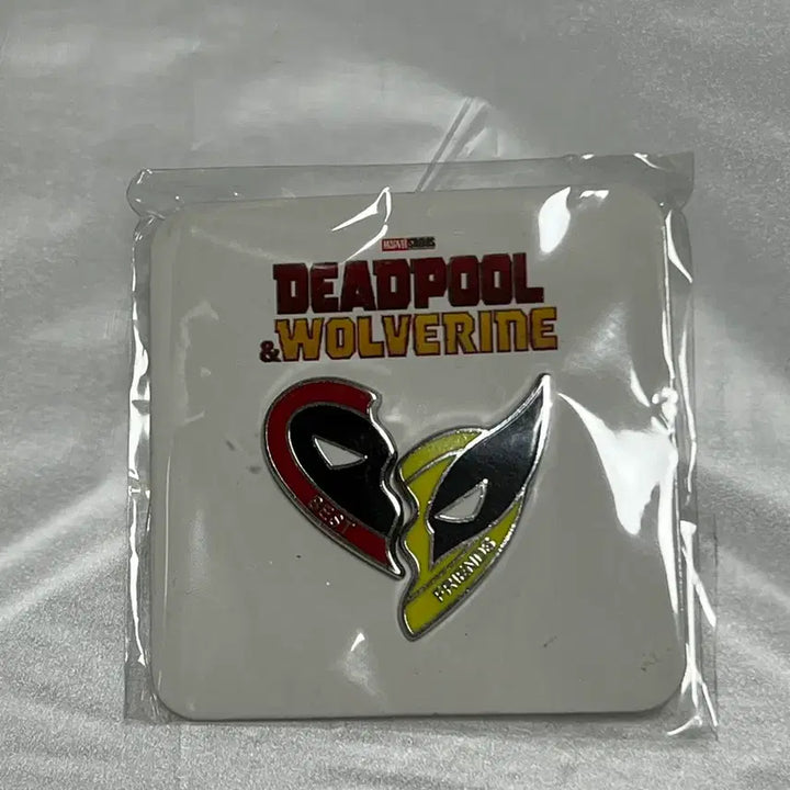 [BUNJANG] Deadpool Wolverine Badge Set / 데드풀 울버린 뱃지 세트