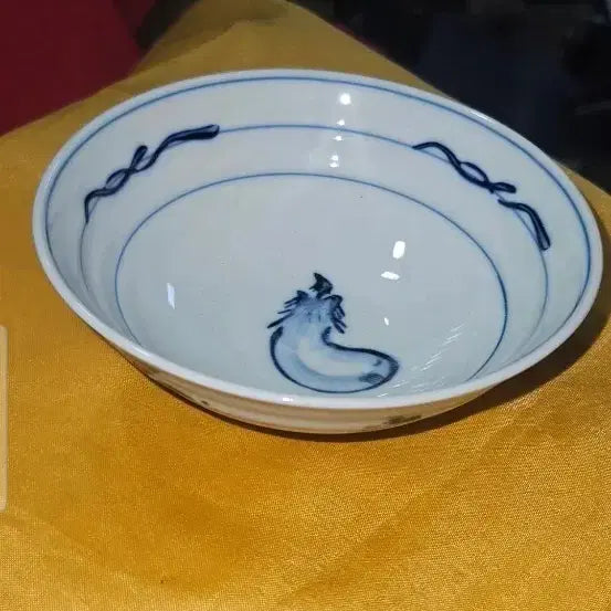 [BUNJANG] Arita Koimari Style Sometsuke (Blue and White Porcelain) Eggplant Pattern Matcha Bowl / 아리타 고이마리 양식의 소메츠케(청화백자) 가지문(또는 가지.채소문) 말차다완