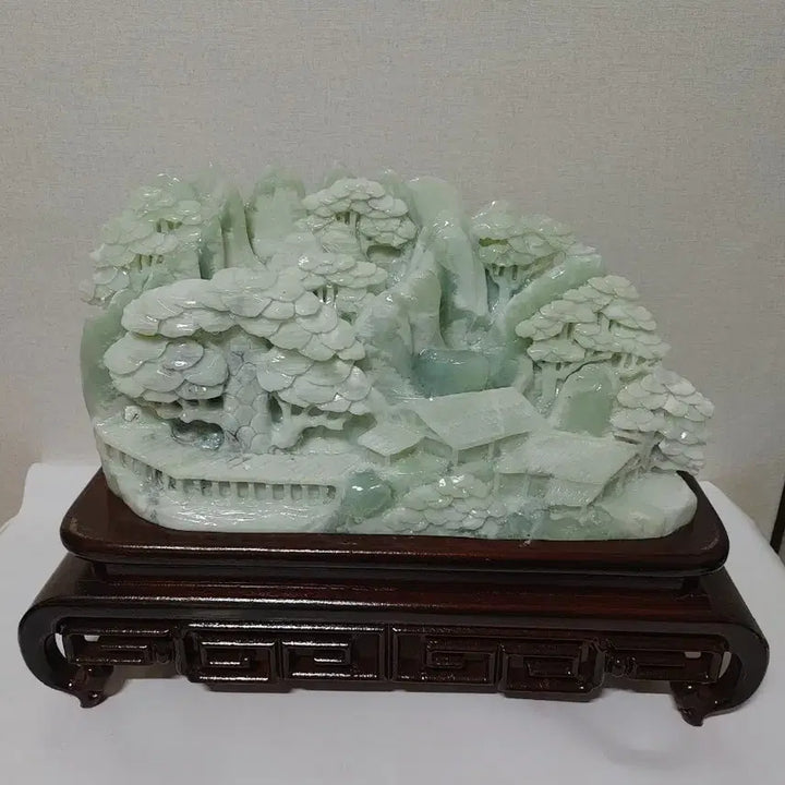 [BUNJANG] Jade Landscape Carving Ornament with Wooden Base / 옥원석 옥제품산수 조각 장식품