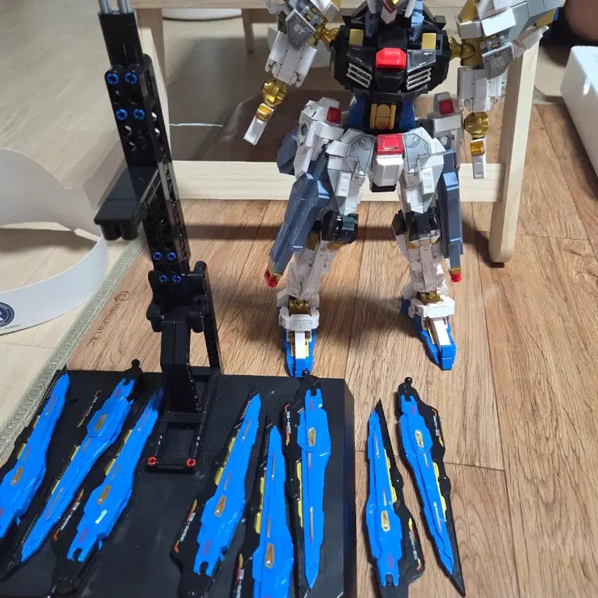 [BUNJANG] MECK WARRIOR FREE MECH 2038-Piece Building Block Model / 건담 블럭