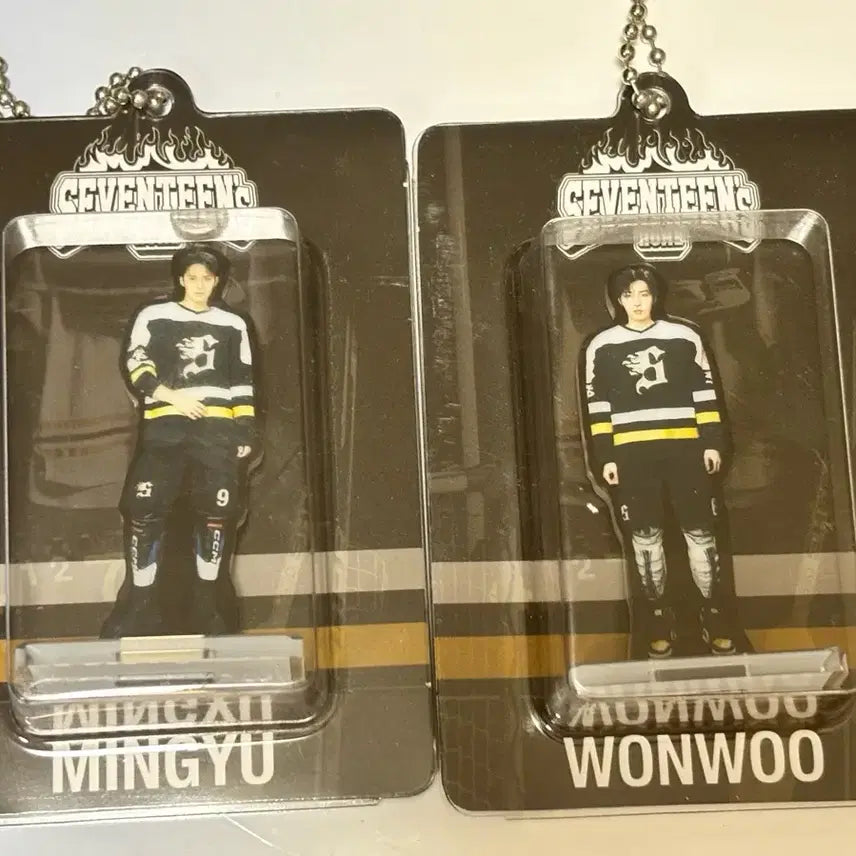[BUNJANG] SEVENTEEN HOME Wonwoo Mingyu Keychain Bundle Set / 세븐틴 홈 원우 민규 키링