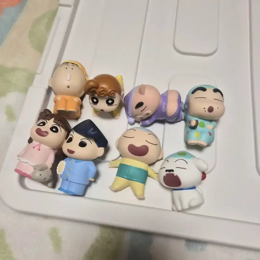 [BUNJANG] Crayon Shin-chan Friends Figure Set / 짱구 프렌즈 피규어