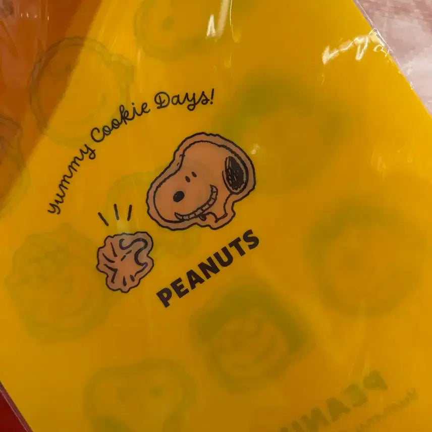 [BUNJANG] Snoopy Yellow A4 File Folder / 스누피 노란색 A4파일 문구 다꾸 소품 굿즈