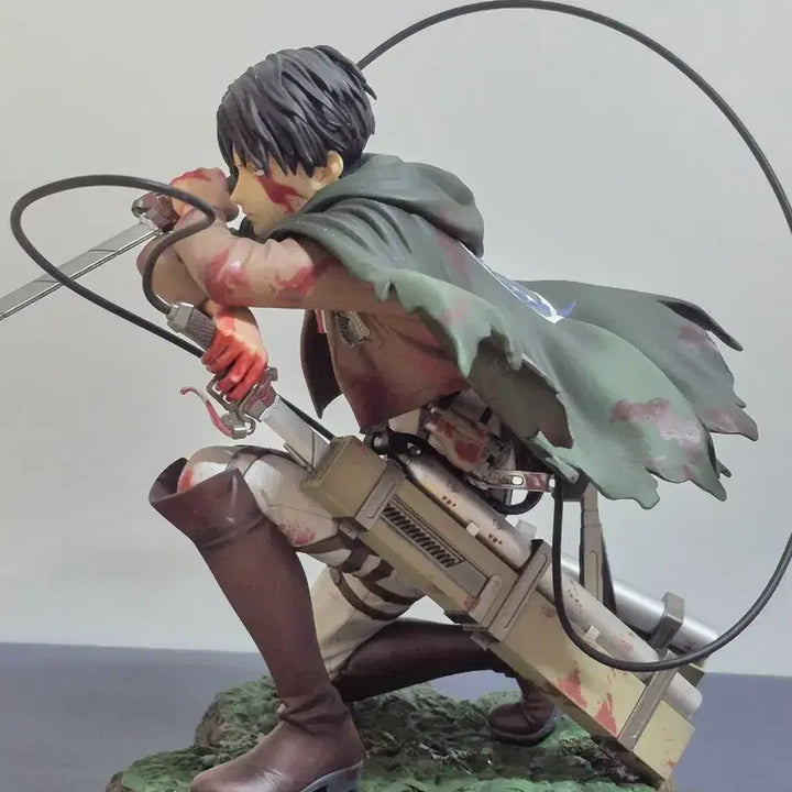 [BUNJANG] Kotobukiya Levi Fortitude Ver. ARTFX J 1/7 Scale Figure / 코토부키야 리바이 fortitude ver. artfx j 1/7 스케일 피규어