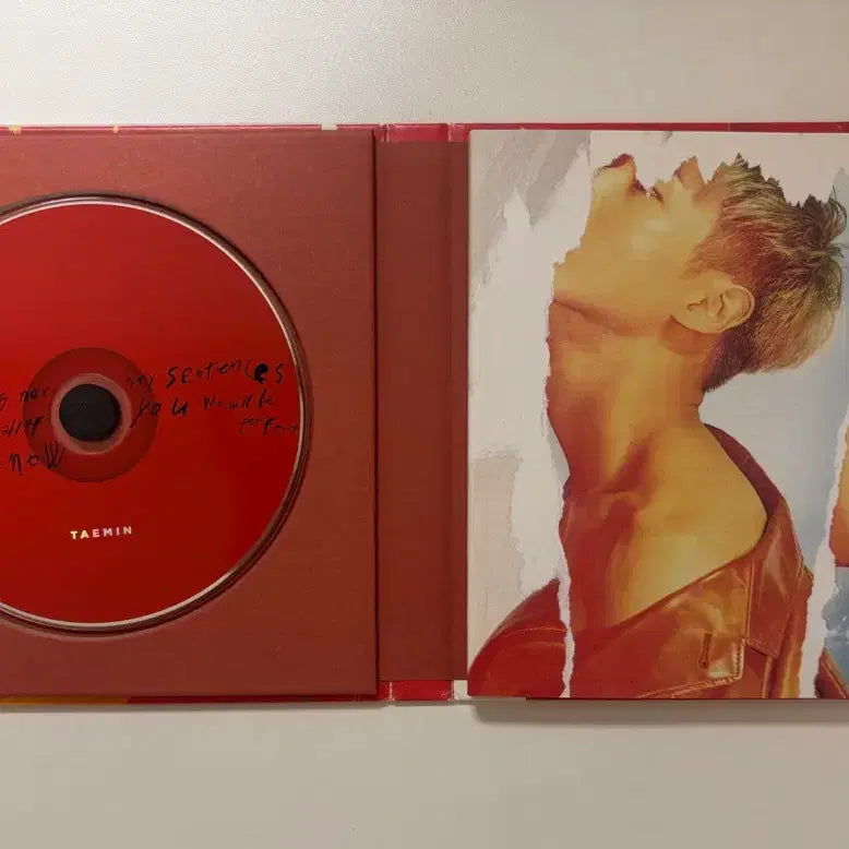 [BUNJANG] Taemin MOVE Album Set (Photocards Included) / 태민 무브 앨범 세트 (엽서,포카O)