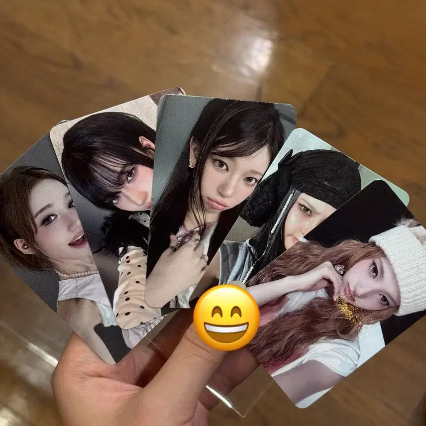 [BUNJANG] A2O MAY "A TOI" Official Photocard Bundle Set / A2O MAY 에이투오메이 공방포카 엠카 일괄