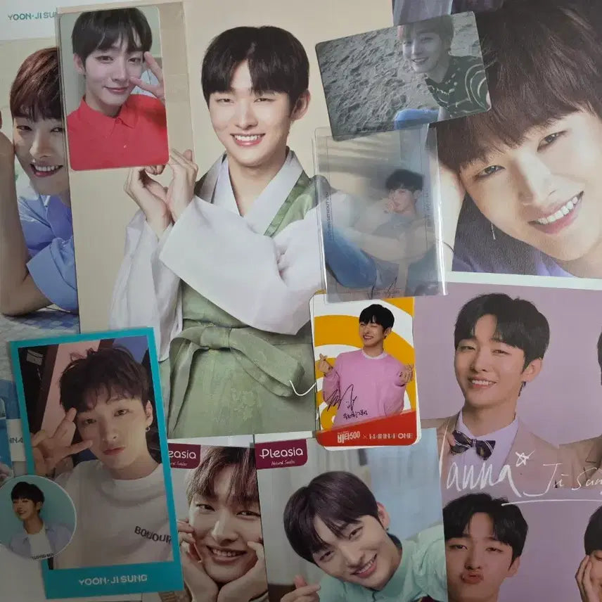[BUNJANG] Wanna One Yoon Jisung Summer Package Photobook + Postcard, Photocard Set / 워너원 윤지성 썸머패키지 화보 + 엽서, 포토카드 세트