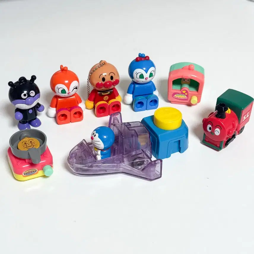 [BUNJANG] Anpanman Doraemon Gacha Toy Set Bundle / 호빵맨 도라에몽 가챠 장난감 세트 일괄