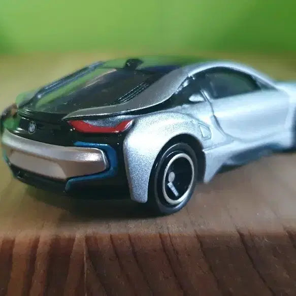 [BUNJANG] Tomica NO.17 BMW i8 (Discontinued) / 토미카(단종) NO.17 BMW i8 (2016년)