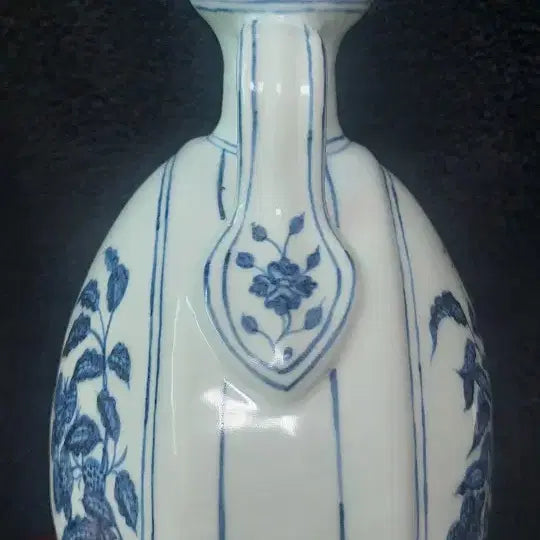 [BUNJANG] Blue and White Porcelain Moon Flask with Bird and Fruit Motif, "Da Ming Xian De Nian Zhi" Mark / 청화과조도보월병
