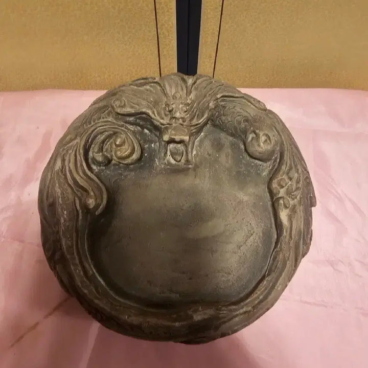 [BUNJANG] Dragon Motif Earthenware Inkstone / 용문양의 토기벼루.