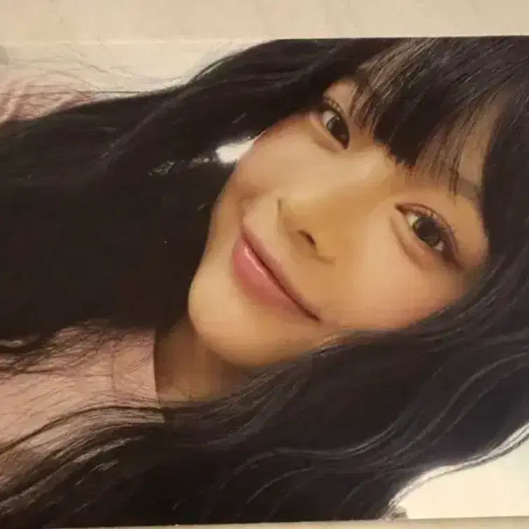 [BUNJANG] NewJeans Hanni Photocard / 뉴진스 하니 포토카드