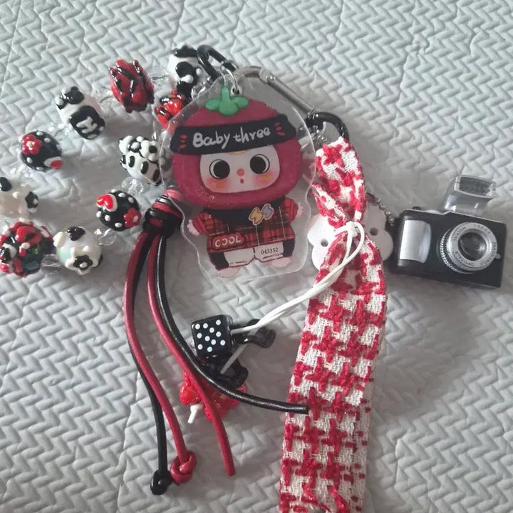[BUNJANG] Babys3 Acrylic Camera Charm Keychain / 베이비쓰리 아크릴키링 카메라