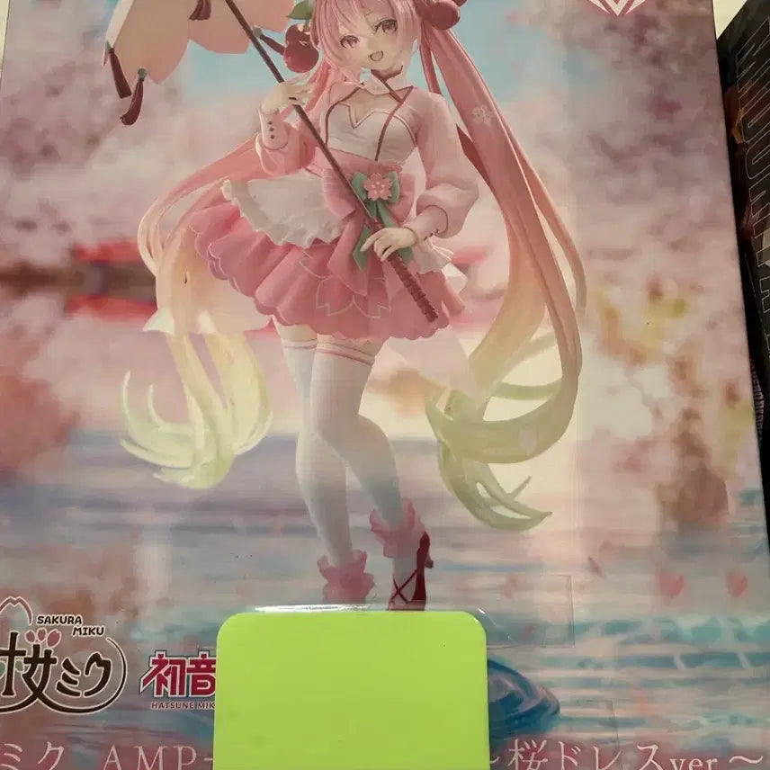 [BUNJANG] Sakura Miku Cherry Blossom Version Figure / 벚꽃 사쿠라 미쿠 팝니다