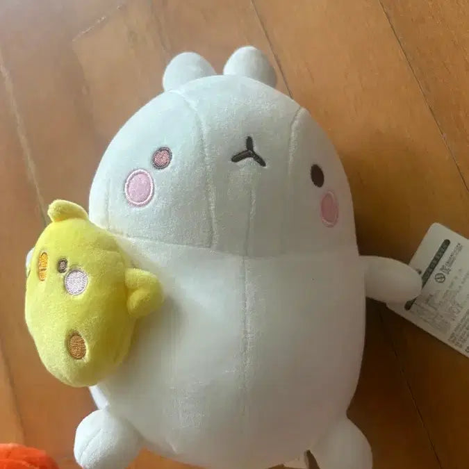 [BUNJANG] Molang Character Plush Toy with Ppigyi / 몰랑이 인형 삐죽이 포함