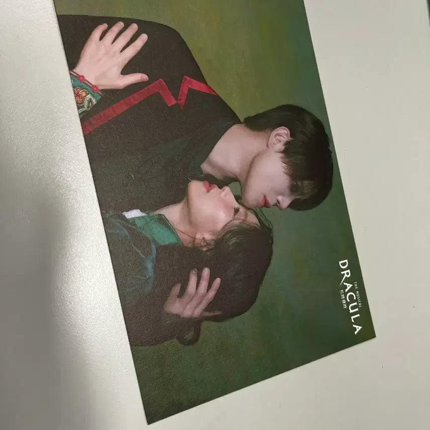 [BUNJANG] Dracula Couple Postcard Set (Kim Junsu, Park Jiyeon) / 드라큘라 커플 엽서 김준수 박지연