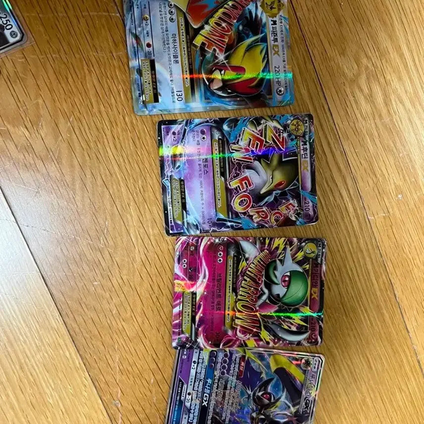 [BUNJANG] Pokemon Card Bundle (Includes 2 Japanese Cards) / 포켓몬 카드 32장(일판2장 포함)