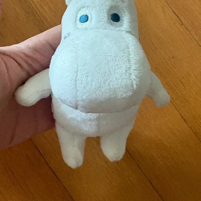 [BUNJANG] Moomin Doll Keychain White / 무민 인형 키링 화이트
