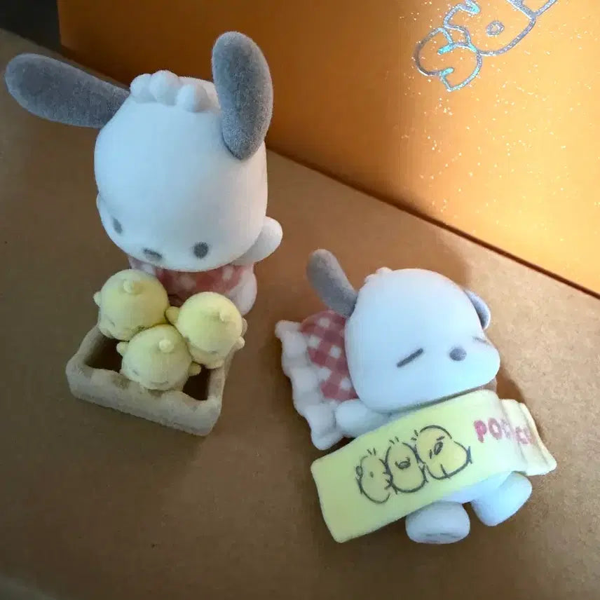 [BUNJANG] Sanrio Pochacco Birthday Figure Bundle Set / 산리오 포차코생일 피규어(일괄)