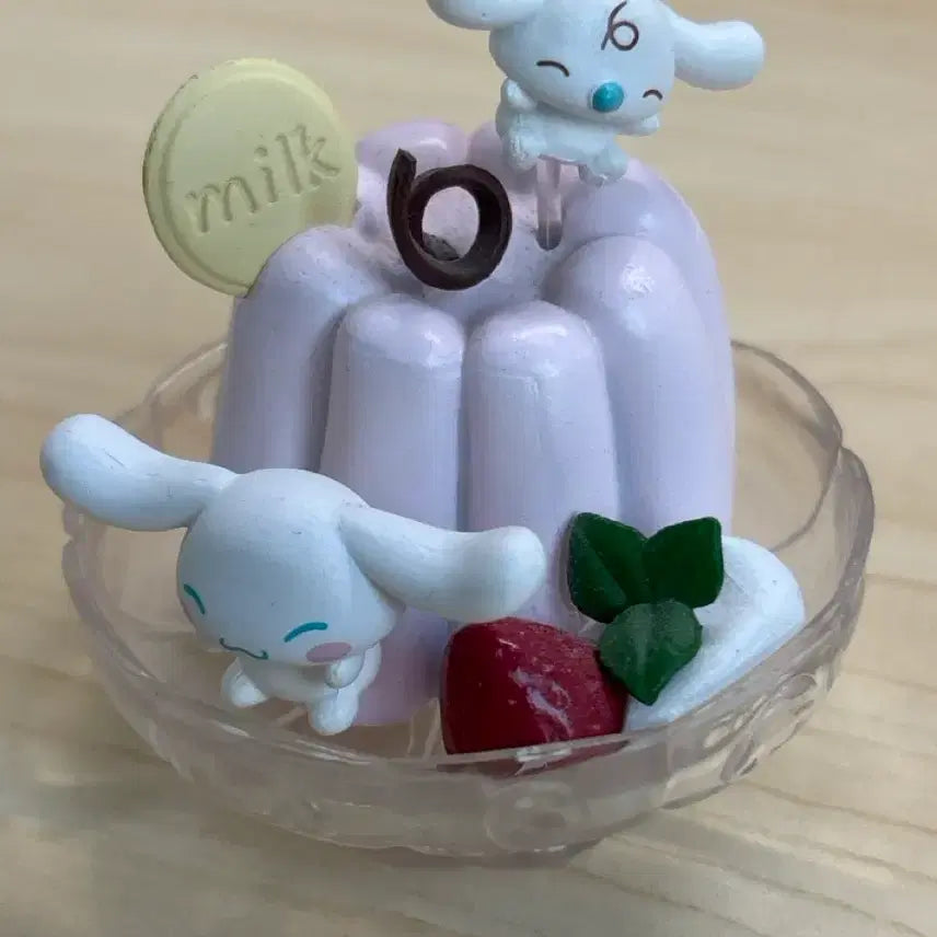 [BUNJANG] Vintage Sanrio Cinnamoroll Friends Chiffon Sweets Figure Set / 급처) 고전 산리오 시나모롤 프렌즈 쉬폰 스위츠 리 멘트 디저트 피규어 양도