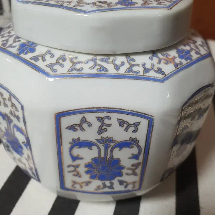 [BUNJANG] Retro Vintage Ceramic Box with Lid / ++레트로 고전 빈티지 도자기합