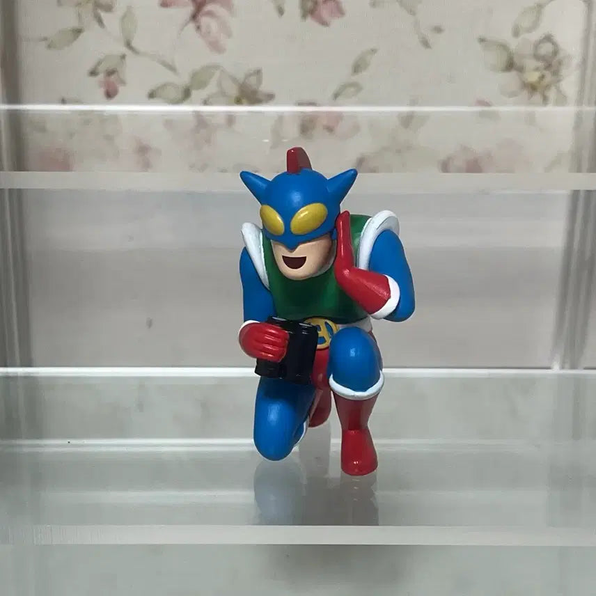 [BUNJANG] Crayon Shin-chan Detective Action Mask Gacha Figure Series 3 / 짱구 명탐정 가챠 3탄 액션가면
