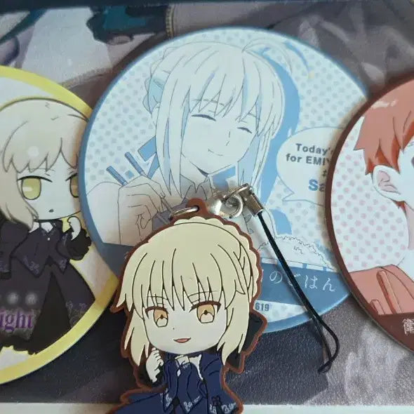 [BUNJANG] Fate/stay night Saber (Black) Keychain &amp; Coaster Set / 페스나 흑밥 키링 &amp; 코스터 판매