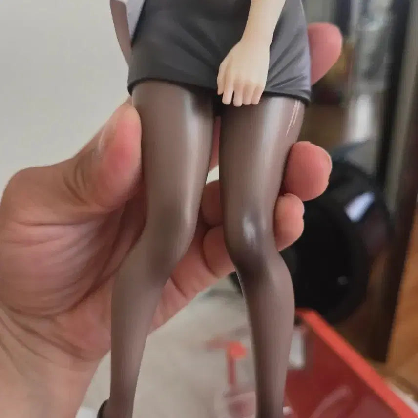 [BUNJANG] O.L. Chan Office Look Cute Girl Figure / OL쨩 오피스룩미소녀피규어팝니다
