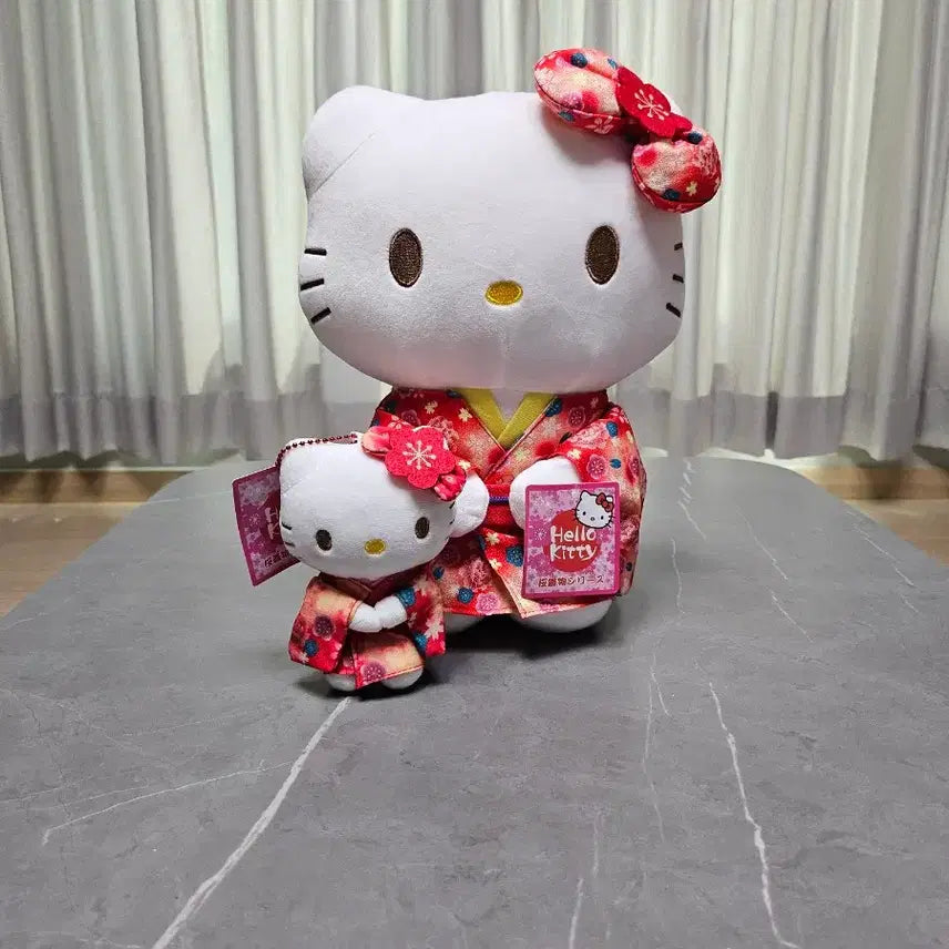 [BUNJANG] Hello Kitty Kimono Bundle Set / 유카타키티 일괄