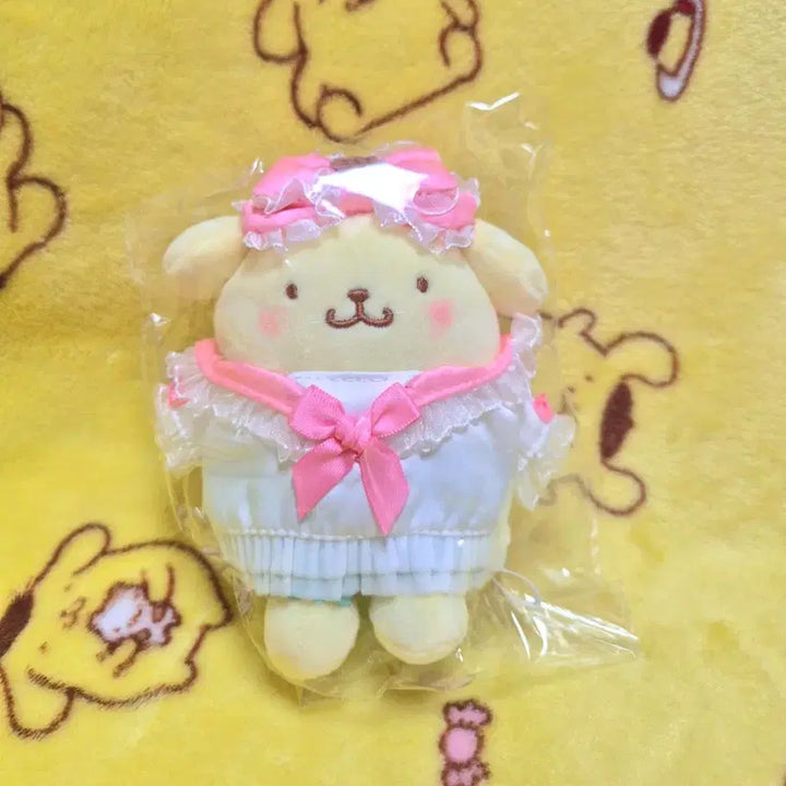 [BUNJANG] Sanrio Pompompurin "Welcome Party" Series Plush Mascot Keychain Bundle Set / (일괄)산리오 폼폼푸린 머핀 환대 파티 시리즈 무뉴구루미 마스코트 키링 인형