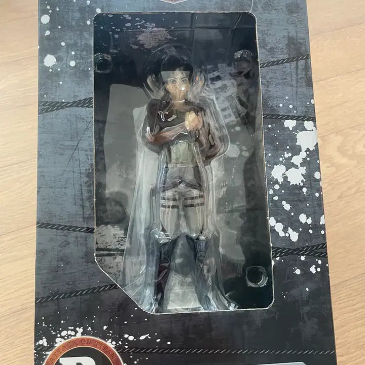 [BUNJANG] Attack on Titan Eren B Prize Uniform Figure (Sealed) / 미개봉 칼박) 진격의 거인 제복 에렌 B상