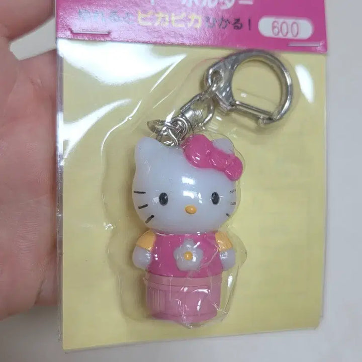 [BUNJANG] Sanrio Classic Kitty Kaohana Strap Kitty Figure Keychain / 고전키티 카오하나 스트랩 키티피규어 키링