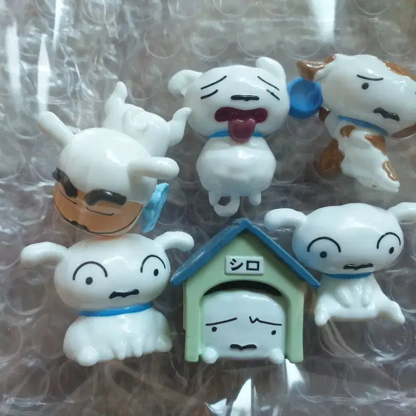 [BUNJANG] Crayon Shin-chan Snow White Figure Bath Bomb Set (Includes Secret) / (짱구)흰둥이 입욕제 피규어 6종풀세트 (시크릿포함)