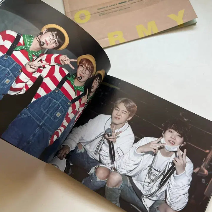 [BUNJANG] BTS 3rd Muster Photobook &amp; House of ARMY Story Making Book Set / 3기머스터 포토북 방탄