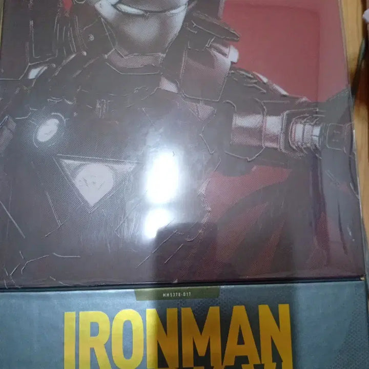[BUNJANG] Hot Toys Iron Man Mark VI / 핫토이 아이언맨 마크6