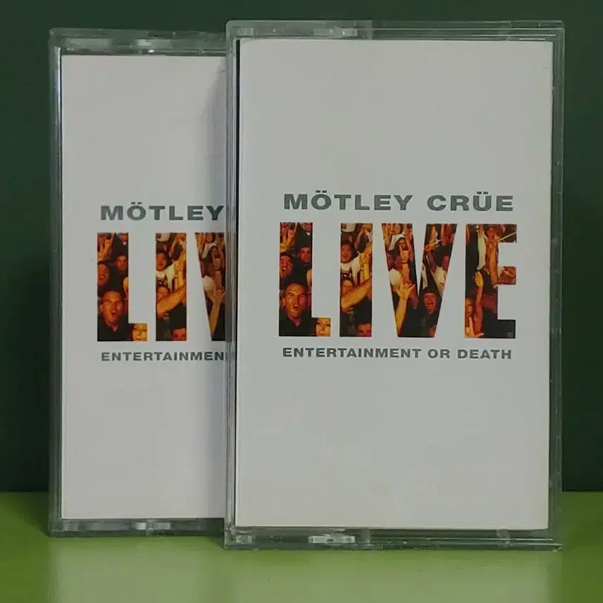 [BUNJANG] Motley Crue Live: Entertainment or Death 2Cassette Tape / 머틀리 크루 Motley Crue : <Live : Entertainment or Death  카세트테이프 2Cassette>