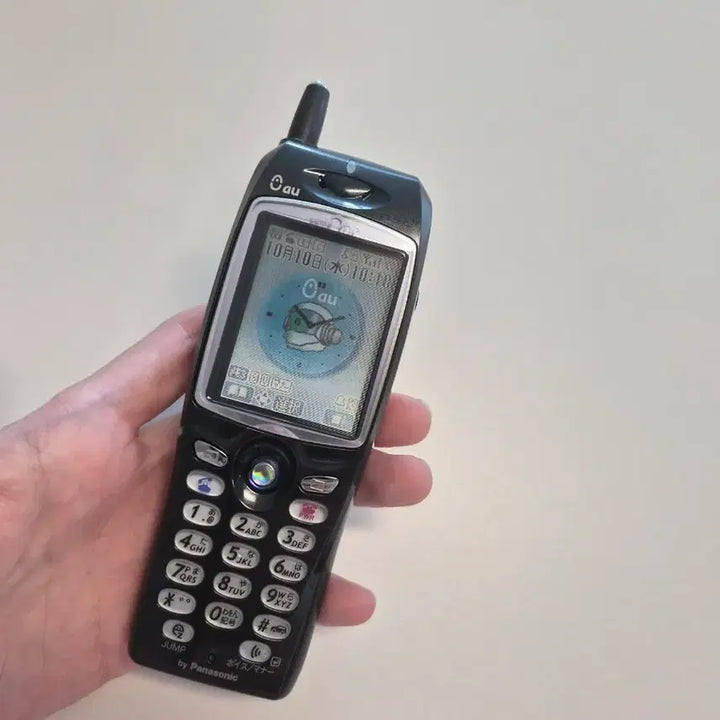 [BUNJANG] Y2K Japanese Flip Phone Mockup Model / 일본 고전 y2k au 바형 일본 핸드폰 모형폰 목업폰