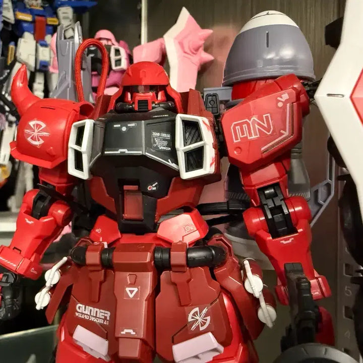 [BUNJANG] Bandai MG 1/100 Zaku Warrior Luna Maria Custom Model Kit / MG 자쿠 워리어 ( 루나마리아 커스텀 ) 팝니다
