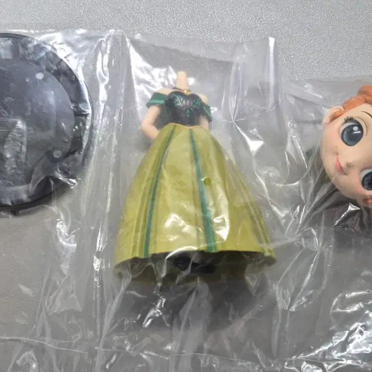 [BUNJANG] Frozen Q posket Bundle Set Anna A Color &amp; Elsa B Color / 겨울왕국 큐포스켓 일괄 판매
