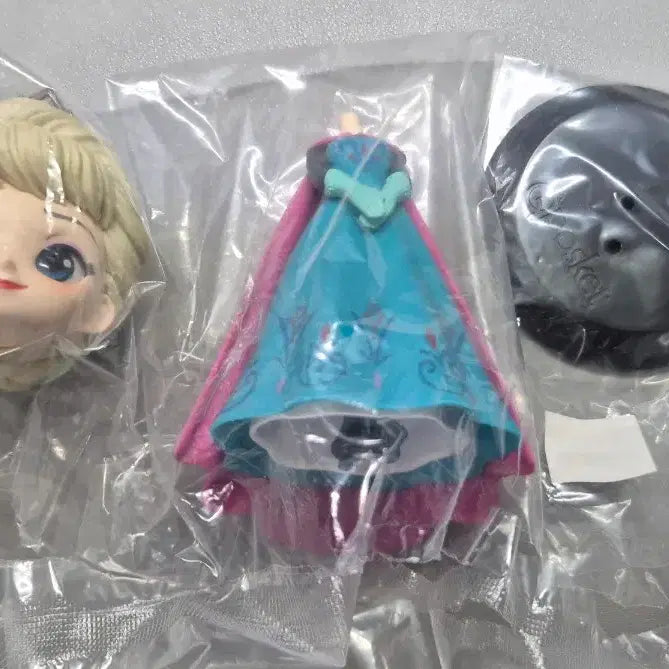[BUNJANG] Frozen Q posket Bundle Set Anna A Color &amp; Elsa B Color / 겨울왕국 큐포스켓 일괄 판매